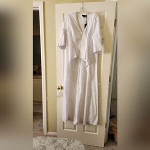 White queenly cotton blouse never worn
